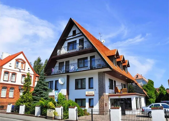 Pensjonat Tadeusz i Apartamenty w Darłówku Darłówko